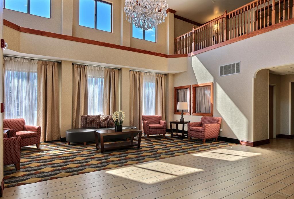 Comfort Suites Auburn Hills-Detroit Eksteriør billede