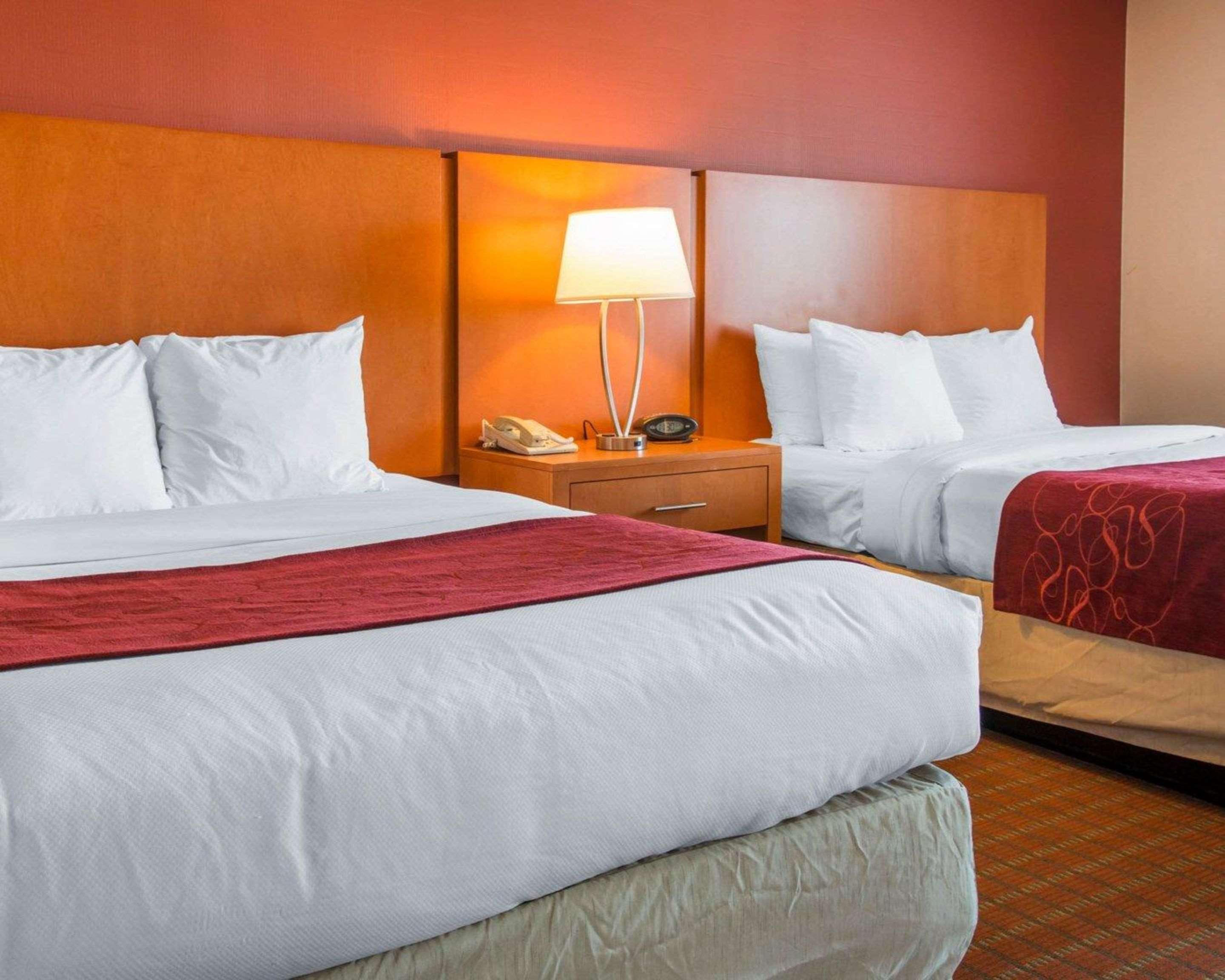 Comfort Suites Auburn Hills-Detroit Eksteriør billede