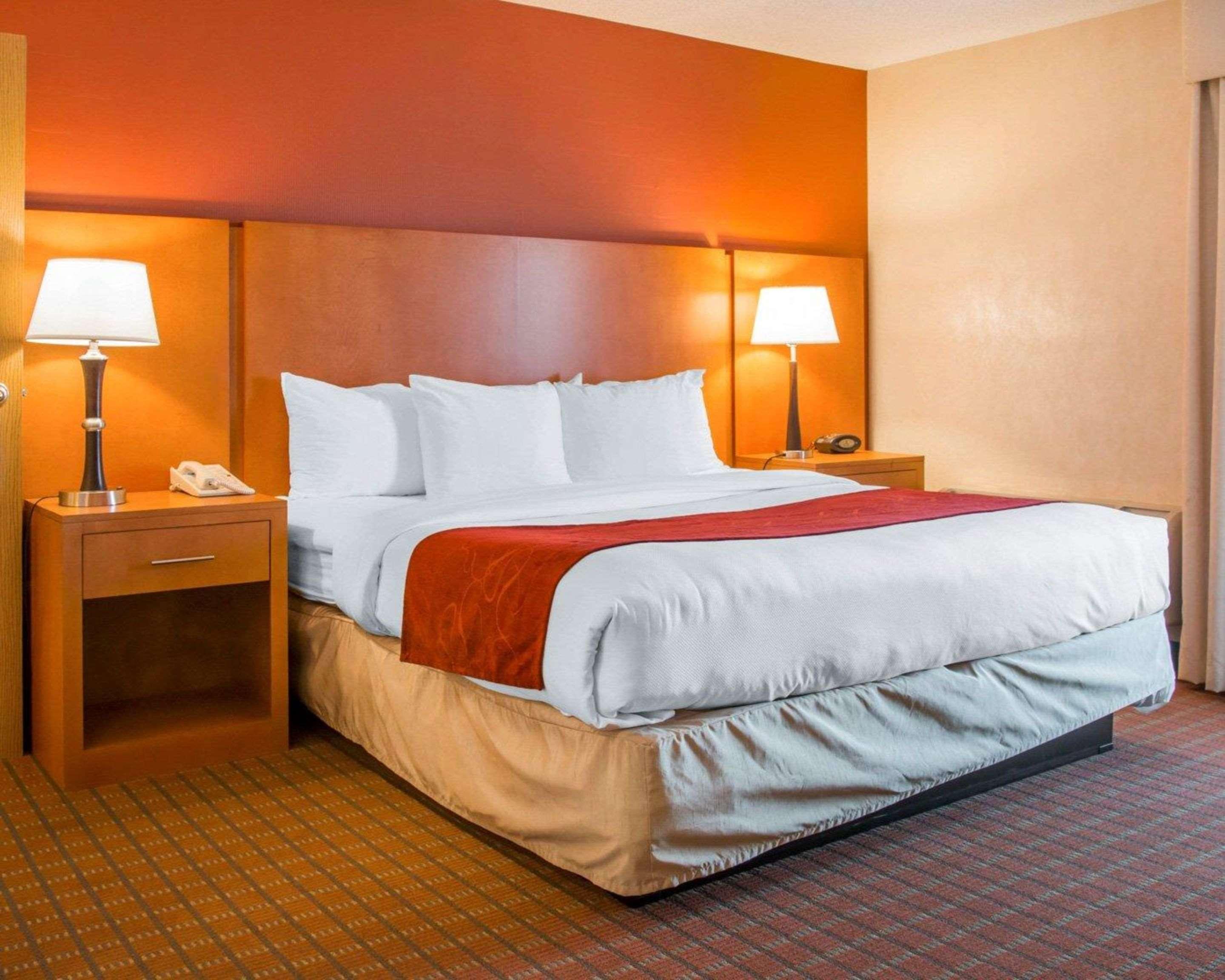 Comfort Suites Auburn Hills-Detroit Eksteriør billede