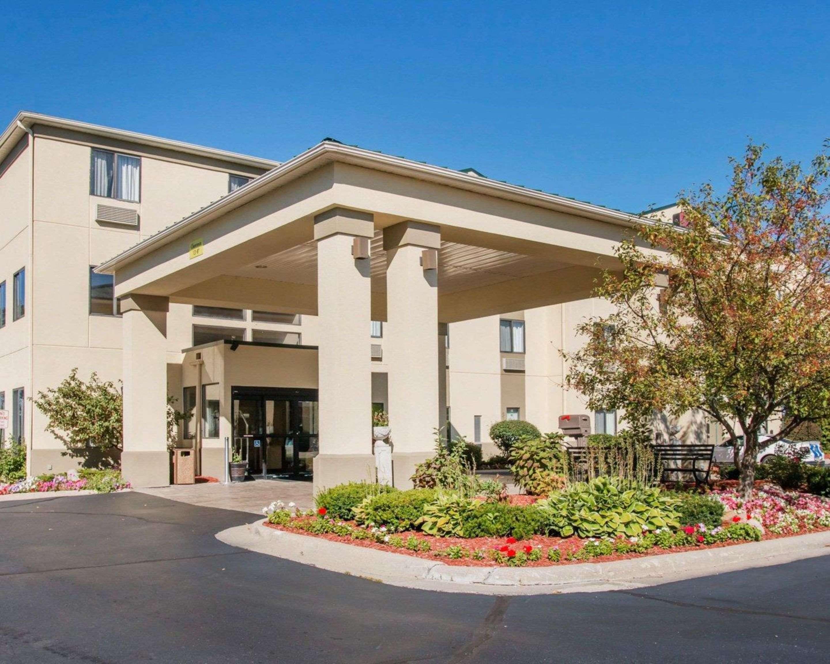 Comfort Suites Auburn Hills-Detroit Eksteriør billede