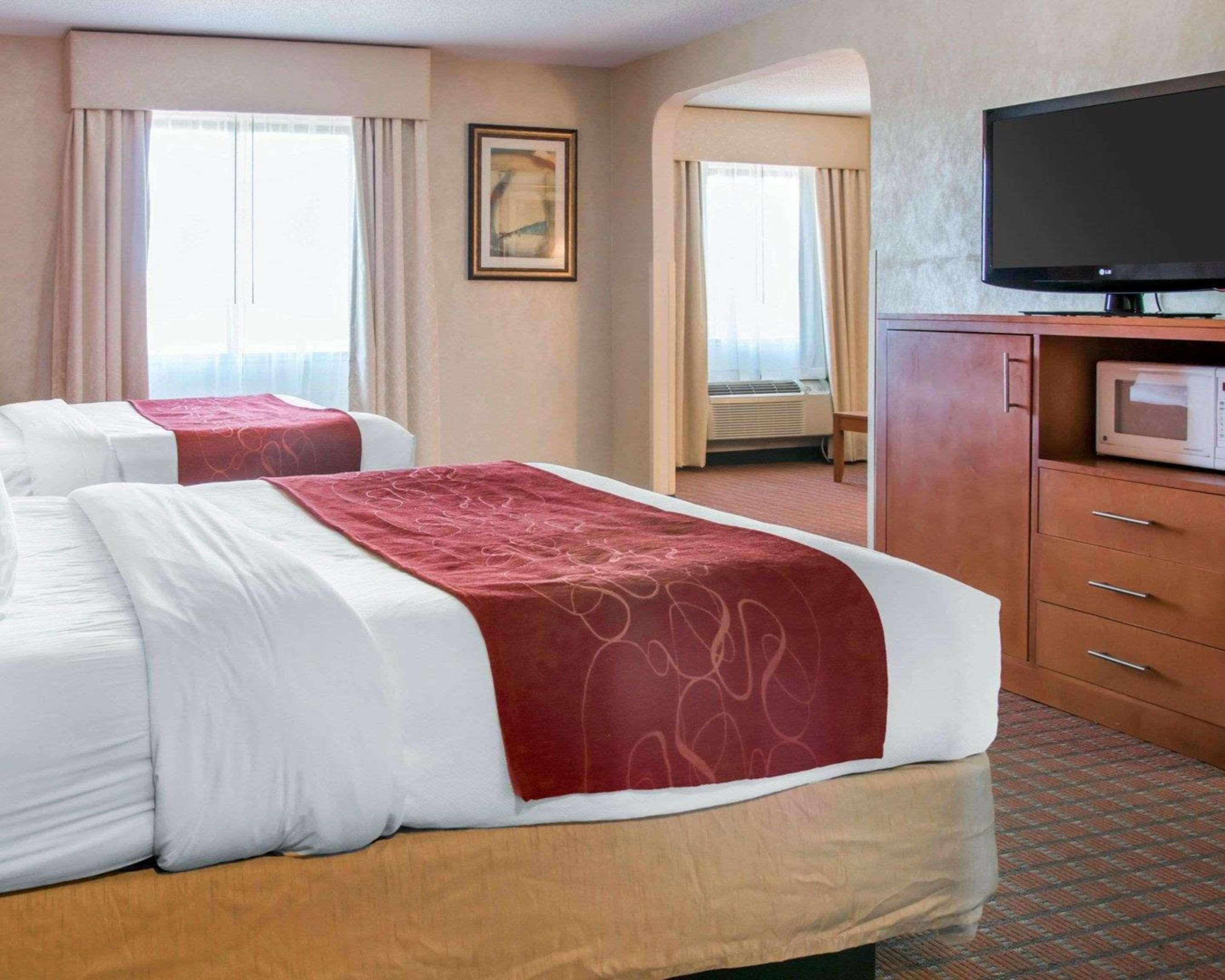 Comfort Suites Auburn Hills-Detroit Eksteriør billede