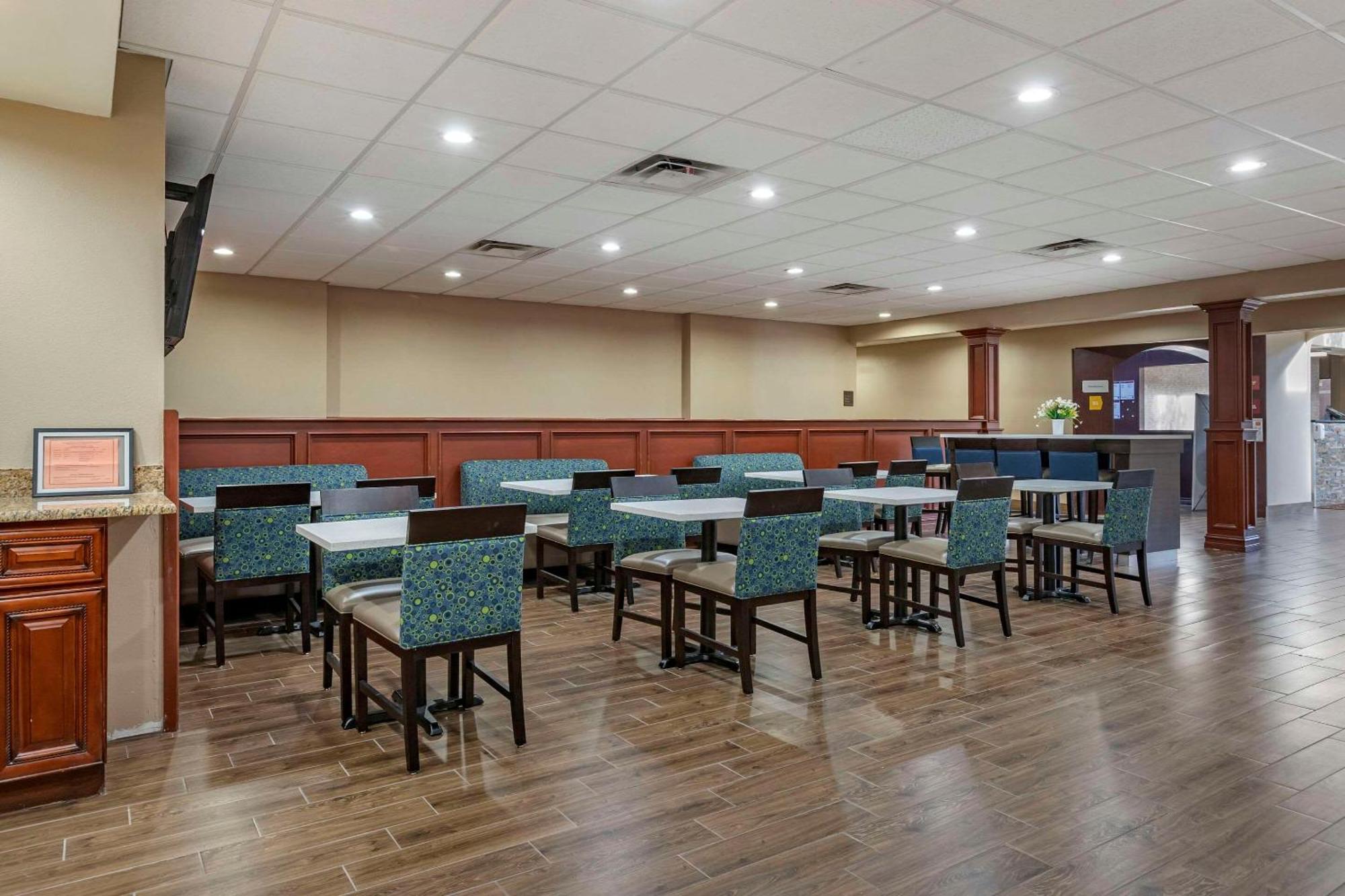 Comfort Suites Auburn Hills-Detroit Eksteriør billede