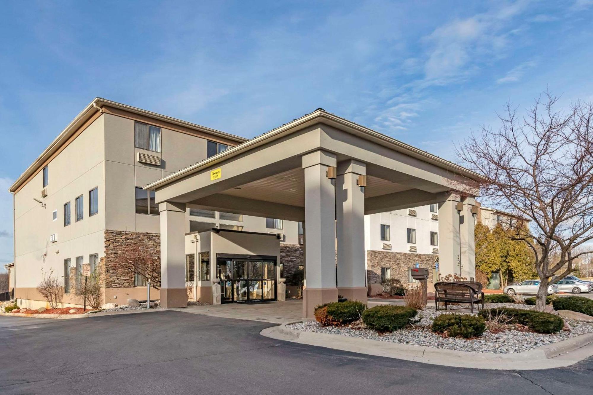 Comfort Suites Auburn Hills-Detroit Eksteriør billede