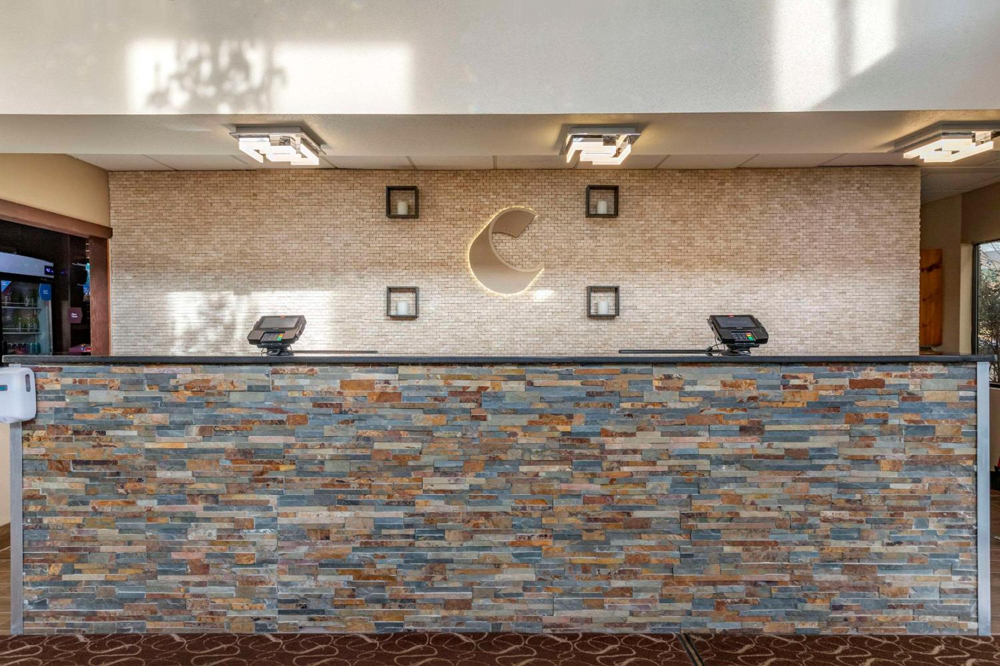 Comfort Suites Auburn Hills-Detroit Eksteriør billede